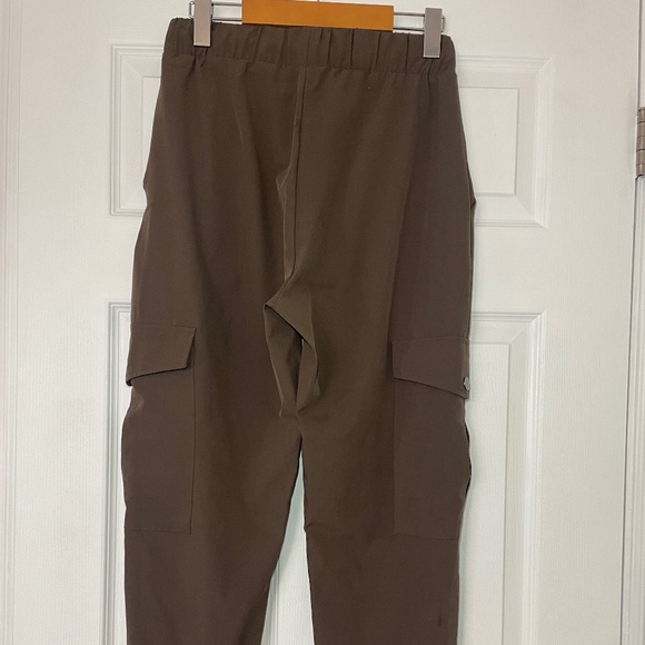 Ardene - Women's High-waisted Cargo Pant - Picture 3 of 4